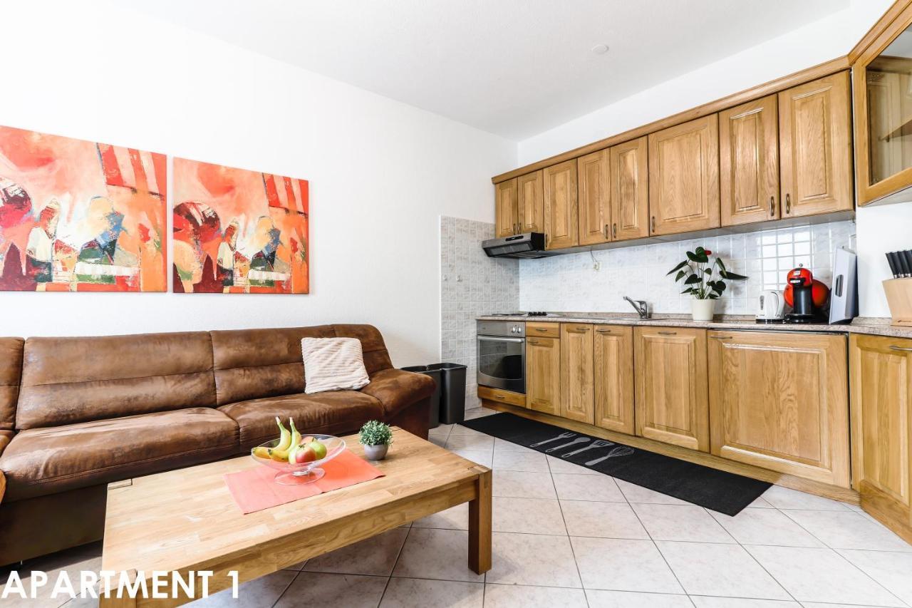 Maestral Apartments فيرسار المظهر الخارجي الصورة