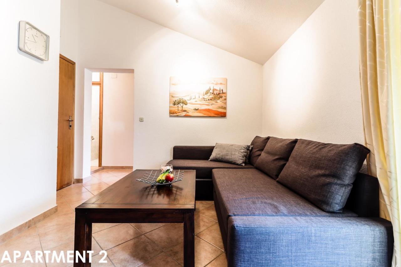 Maestral Apartments فيرسار المظهر الخارجي الصورة