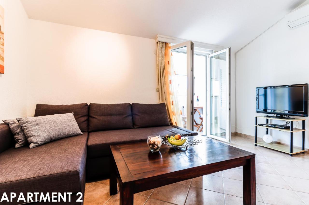 Maestral Apartments فيرسار المظهر الخارجي الصورة